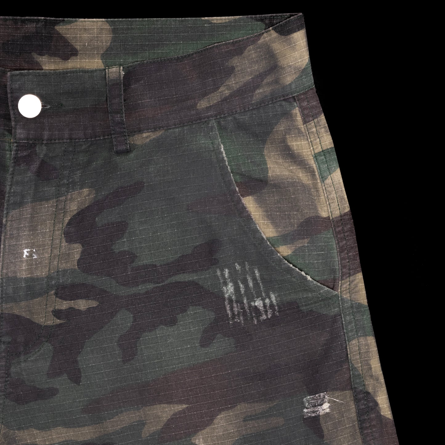 EDEN CAMO SHORTS