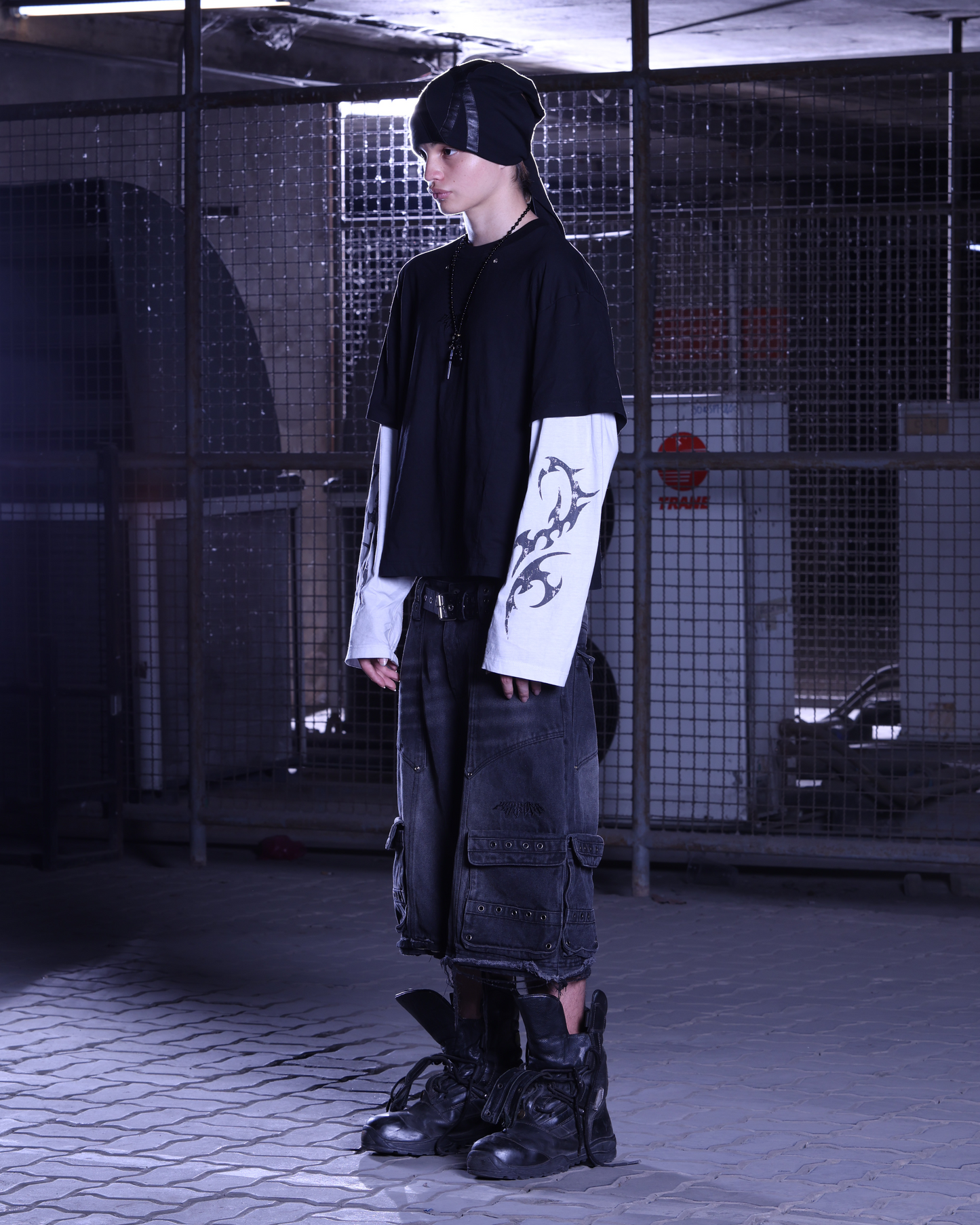 NIGHTCRAWLER LONG SLEEVE
