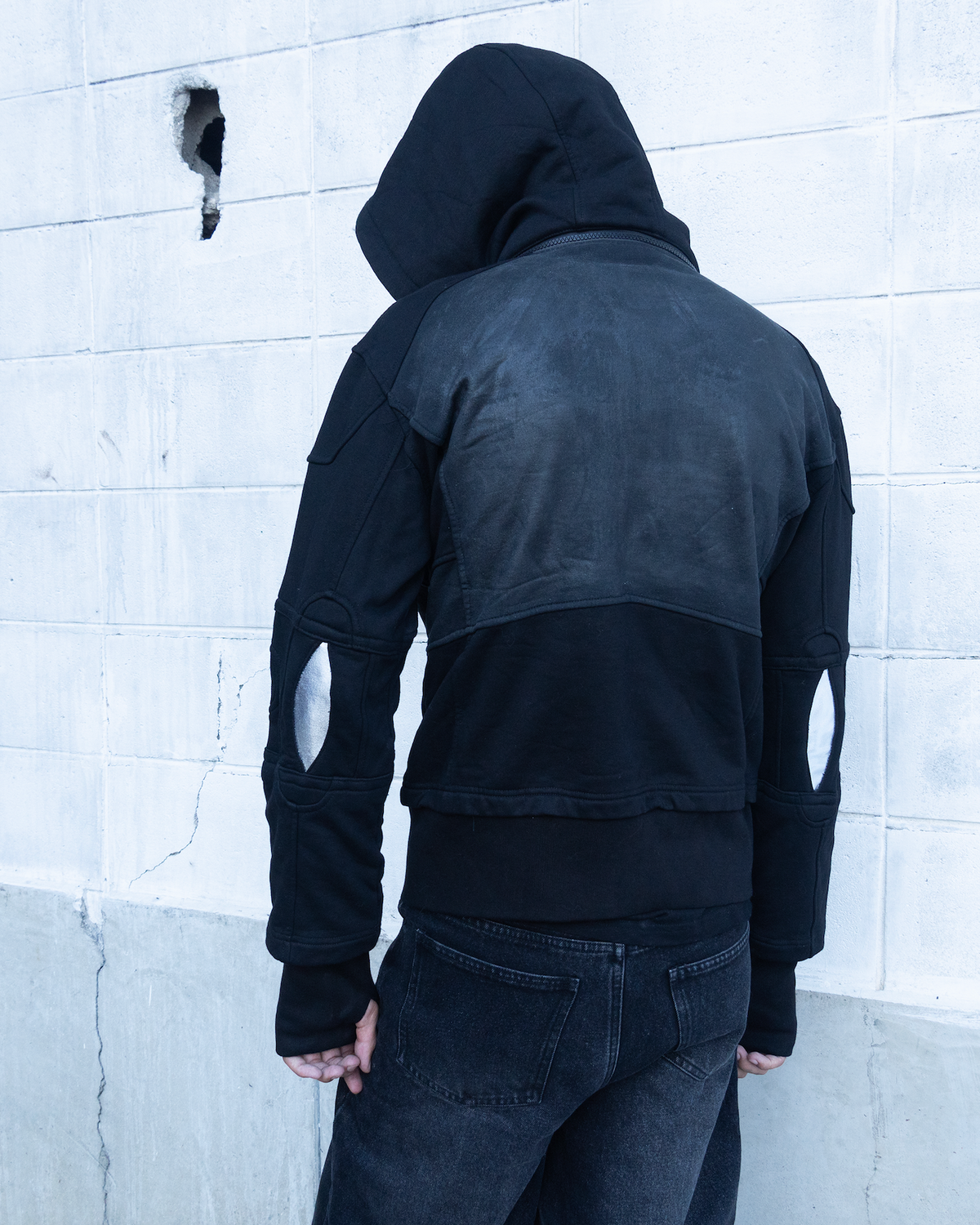 OBSIDIAN ZIP UP