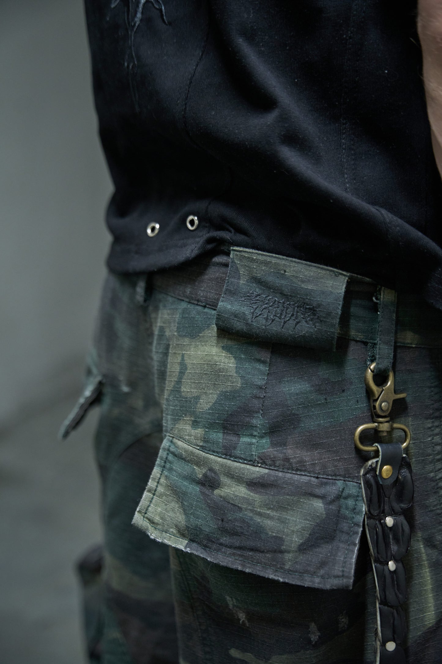 EDEN CAMO SHORTS