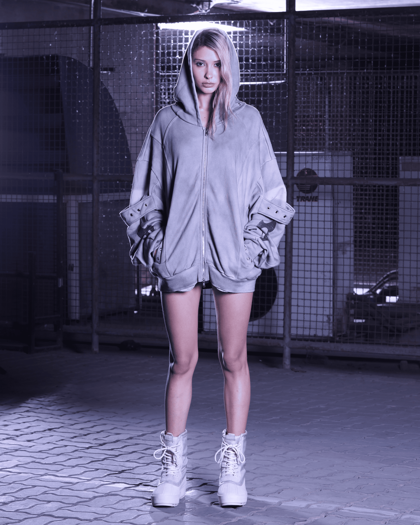 IMPACT ZIP UP