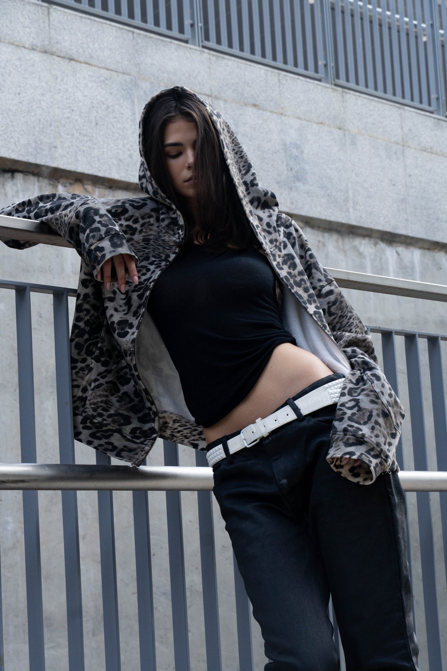LEOPARD OBSESSION ZIP UP