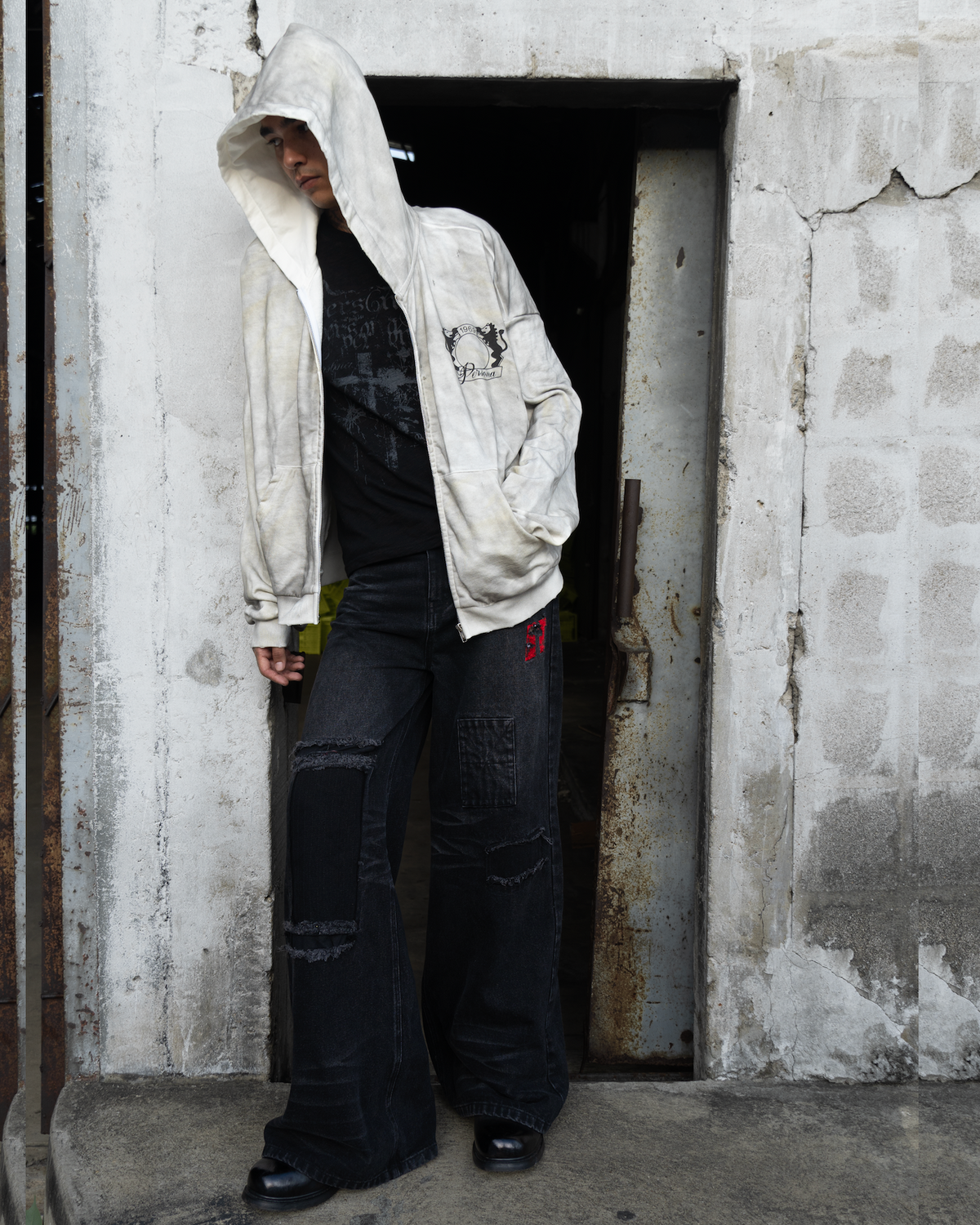 KNIGHT ZIP UP