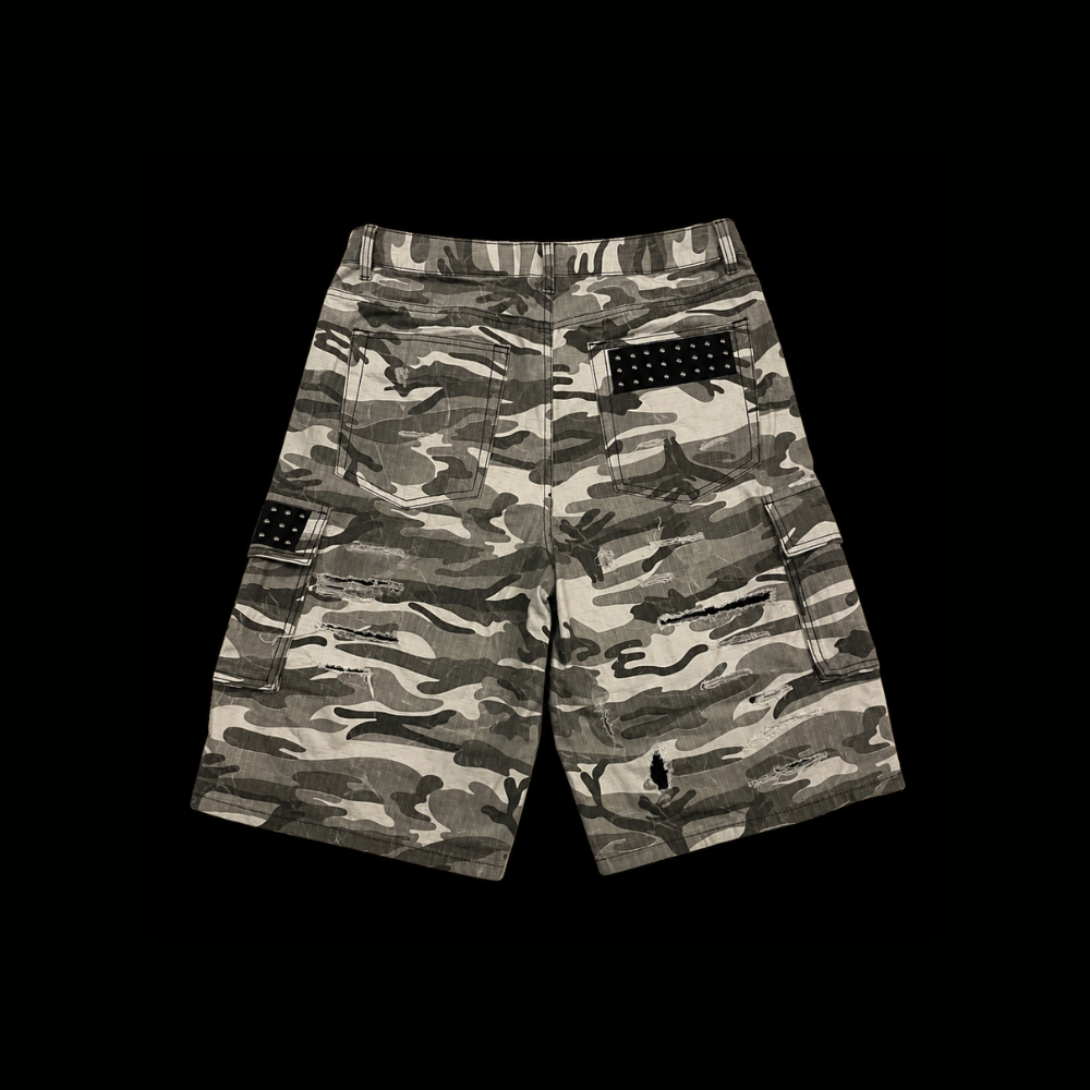 SNOW CAMO SHORTS